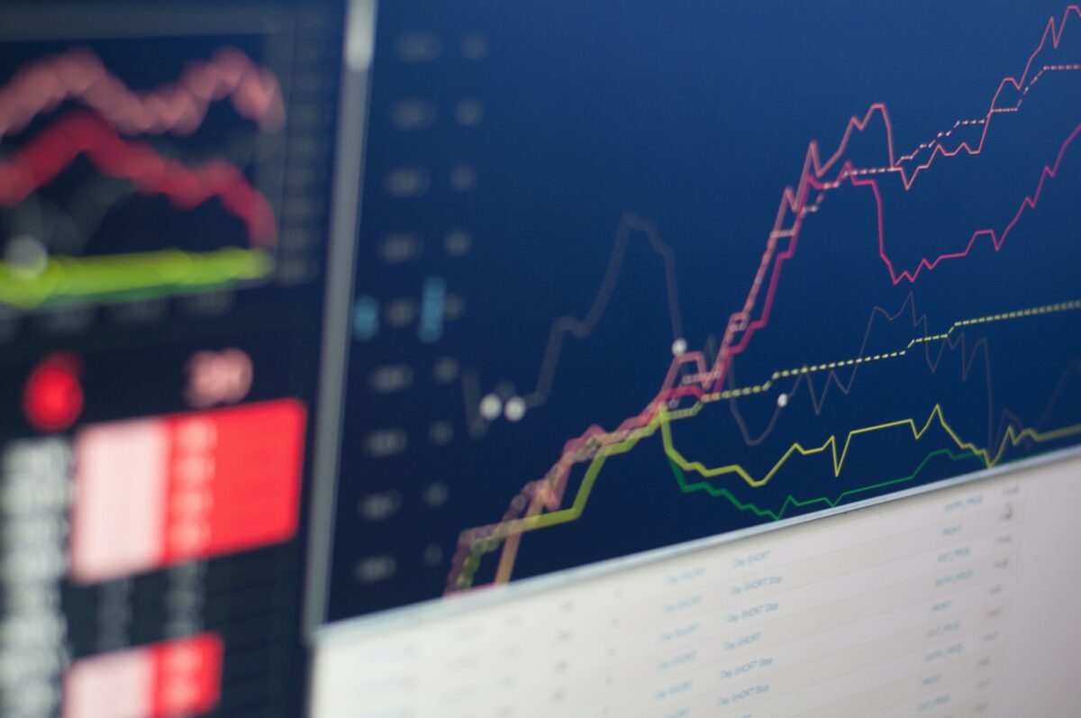 With April seeing largest average outflows of 2022, is recovery a distant dream